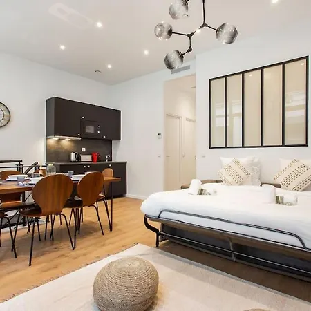 Ferienhaus Next To Place Des Vosges - 1